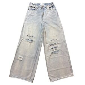 Almost Famous Light‎ Wash Distressed Wide Leg Jeans Size 3 B61X-146 High Rise